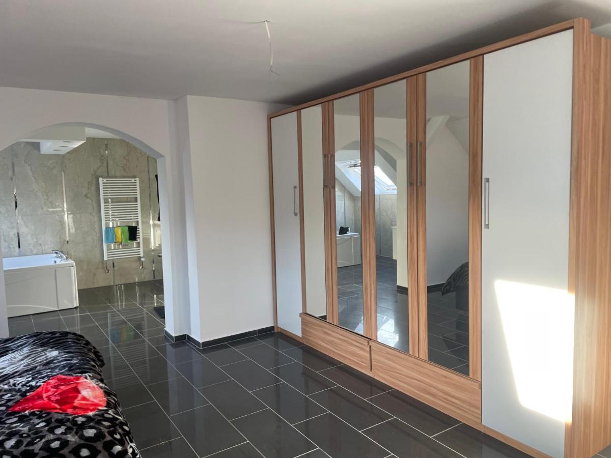 Penthouse Wohnung Ultra Exlusive Duisburg Bagian luar foto